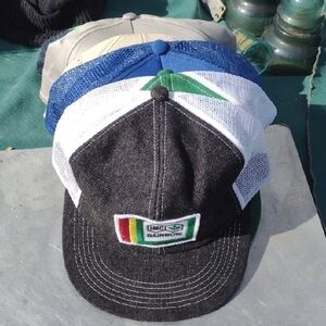 Caps(6) NWT
